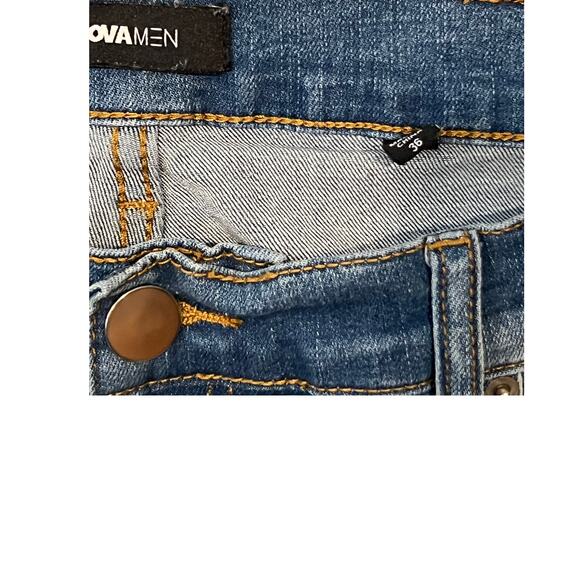 Fashion Nova Men Tapered Fit Distressed Jeans Mens 36x31 - Picture 3 of 4